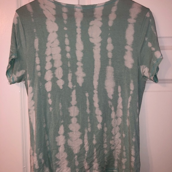 Green and white tie dye shirt - Picture 2 of 2